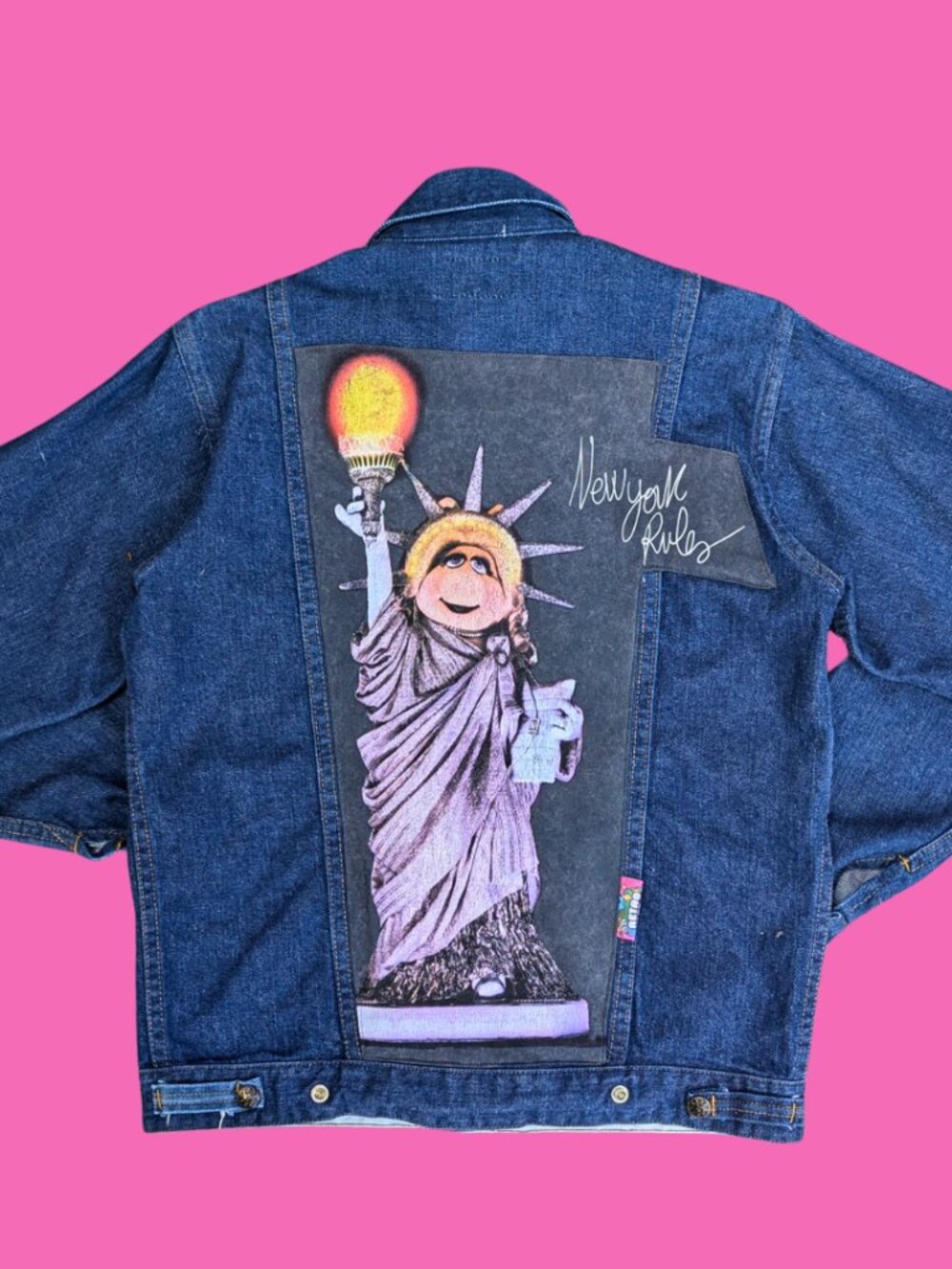 The Muppets, Miss Piggy Statue of Liberty Upcycled T-Shirt Denim Jacket Size M